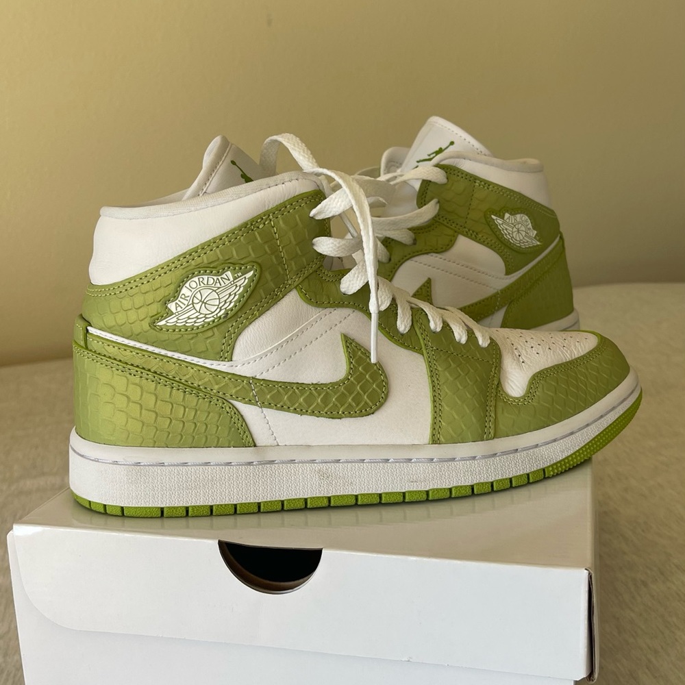Jordan Mids